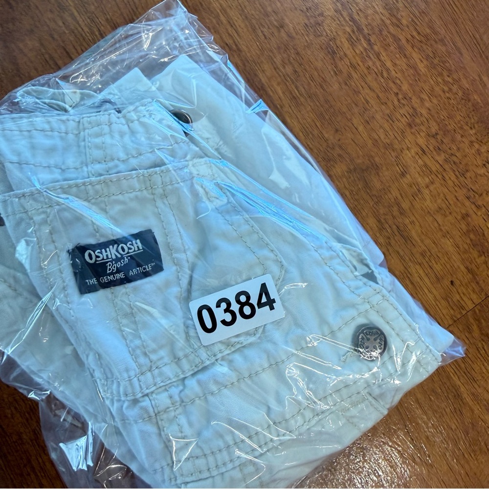 OshKosh B'gosh Cream Kids Overalls - Durable Button-Strap Bottoms size 18 months - Picture 7 of 7